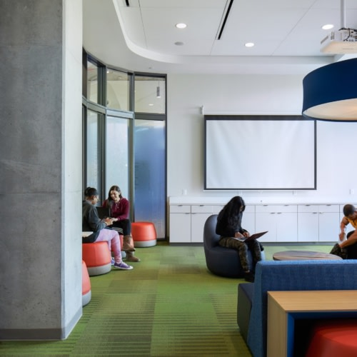 University of Houston-Downtown - Sciences and Technology Building