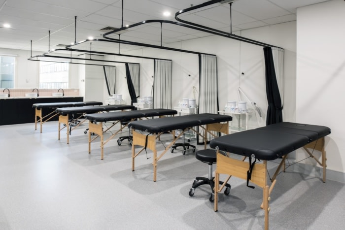 The French Beauty Academy - 0