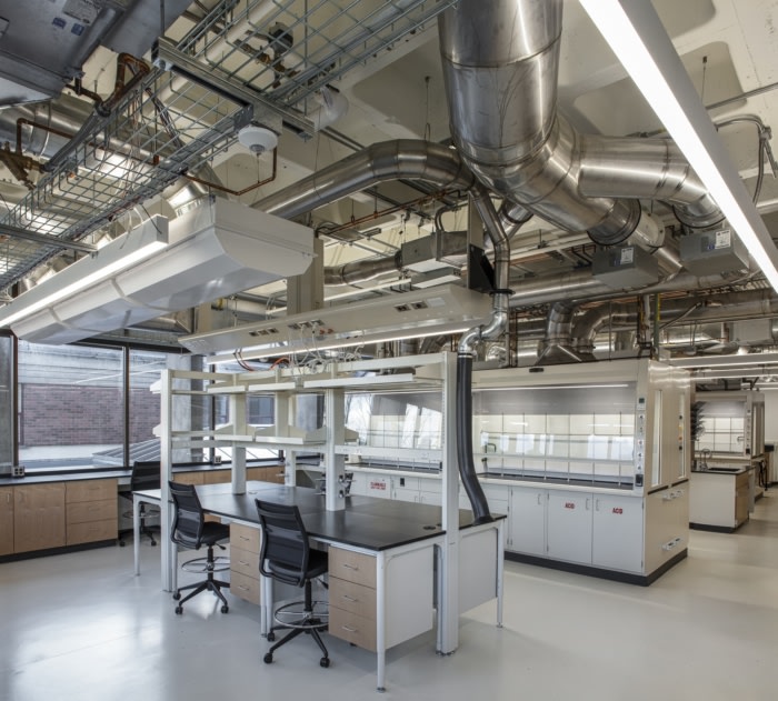 University of Oregon - Klamath Hall Synthetic Chemistry and Guillemin Laboratory Renovations - 0
