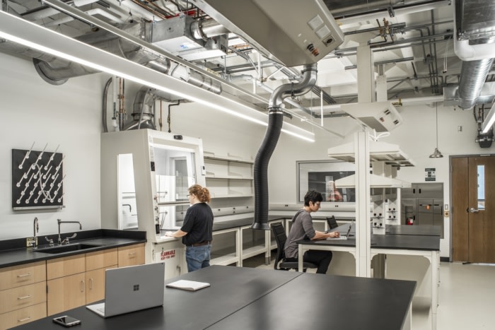 University of Oregon - Klamath Hall Synthetic Chemistry and Guillemin Laboratory Renovations - 0