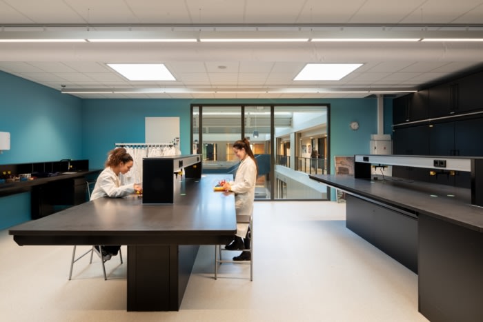 Christelijk Lyceum Veenendaal High School - 0