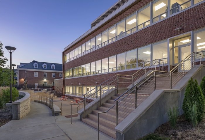 University of Illinois Urbana-Champaign - School of Labor and Employment Relations - 0