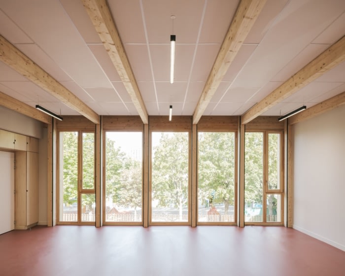 Simone de Beauvoir School - 0