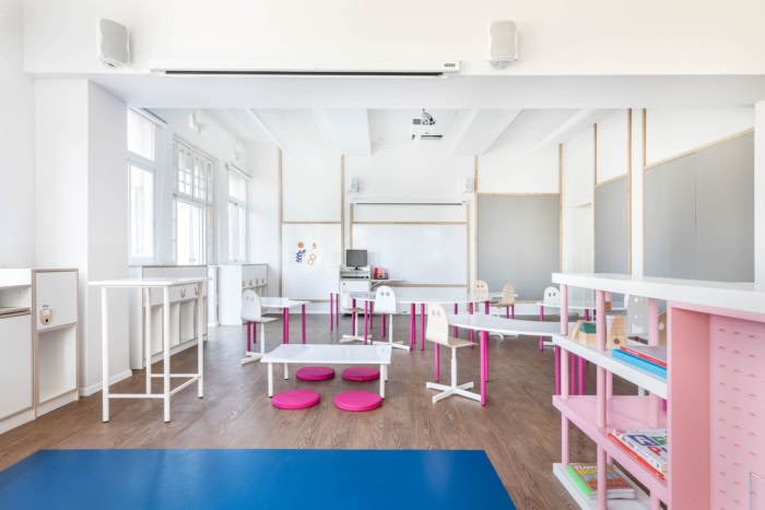 The Hebrew Reali School in Haifa - Second Grade Classrooms - 0