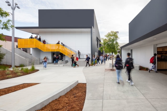 Piedmont Hills High School Science and Life Skills Complex - 0