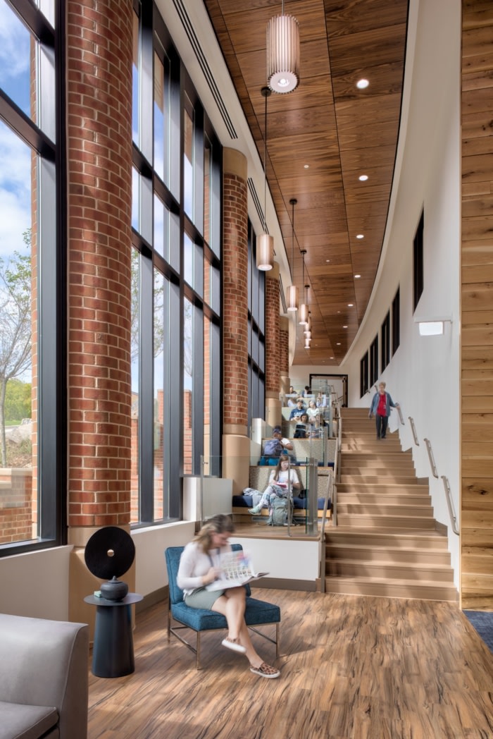 Charlotte Latin Central Administration & Upper School Classroom Building - 0