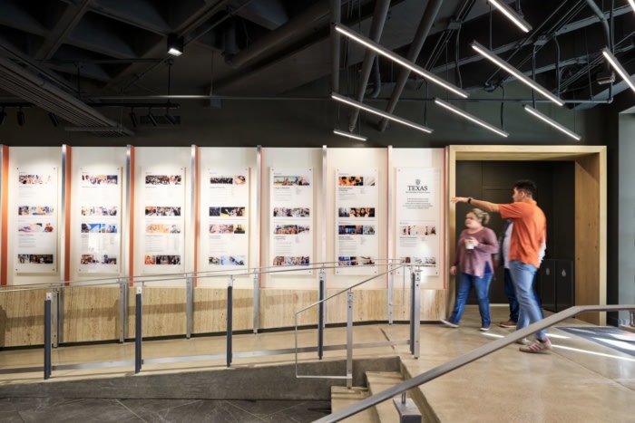 University of Texas at Austin Welcome Center - 0