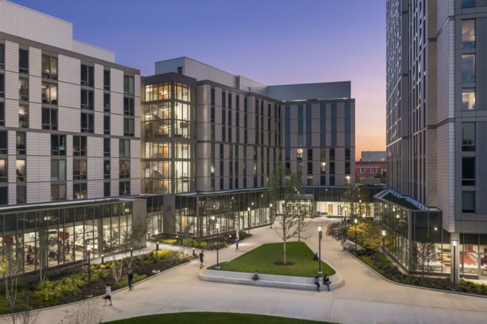 University of Chicago - Woodlawn Residential and Dining Commons - 0