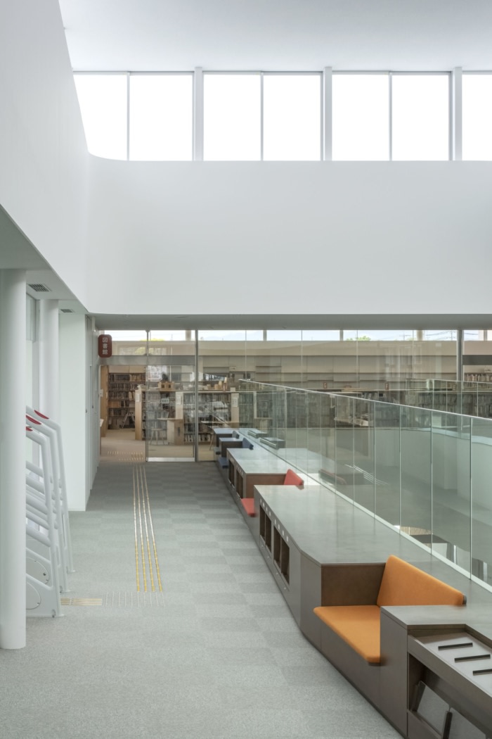 Kozakai Kifukan Community Center - 0