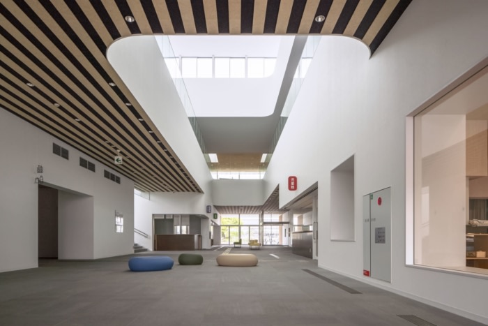 Kozakai Kifukan Community Center - 0