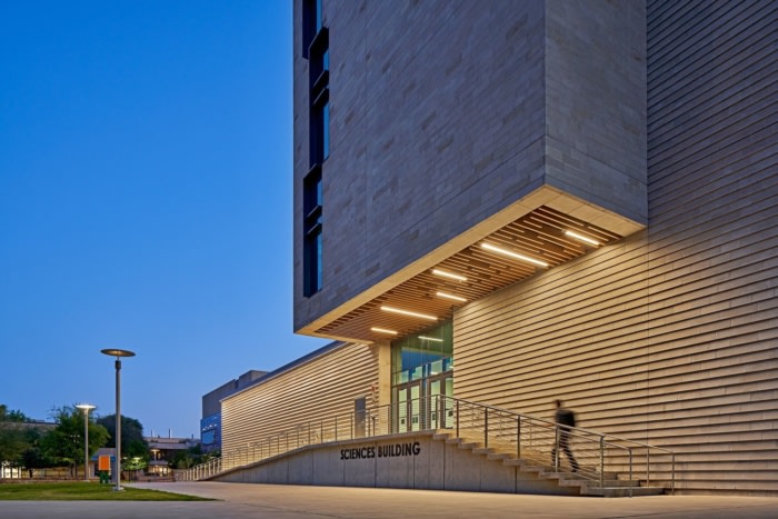 University of Texas at Dallas - Sciences Building - 0