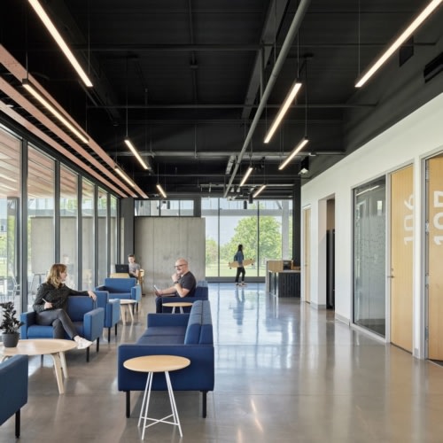 Southeast Community College - Academic Excellence Center