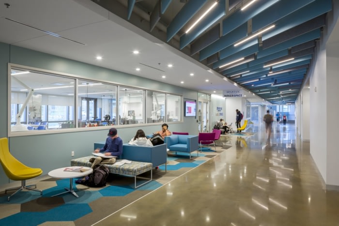 Washington University in St Louis - Henry A. and Elivira H. Jubel Hall - 0