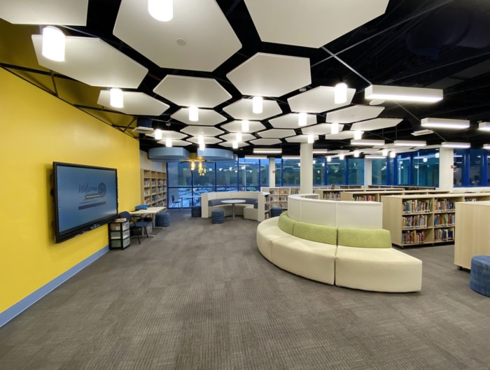 Franklin Regional School District Intermediate School - 0