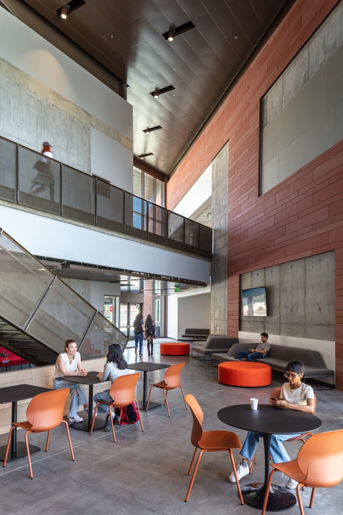 Saddleback College - Advanced Technology and Applied Science Building - 0