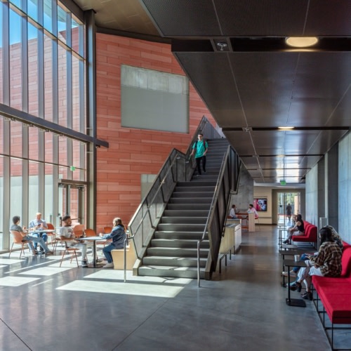 Saddleback College - Advanced Technology and Applied Science Building