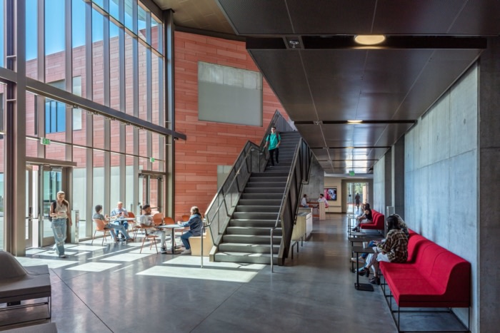 Saddleback College - Advanced Technology and Applied Science Building - 0