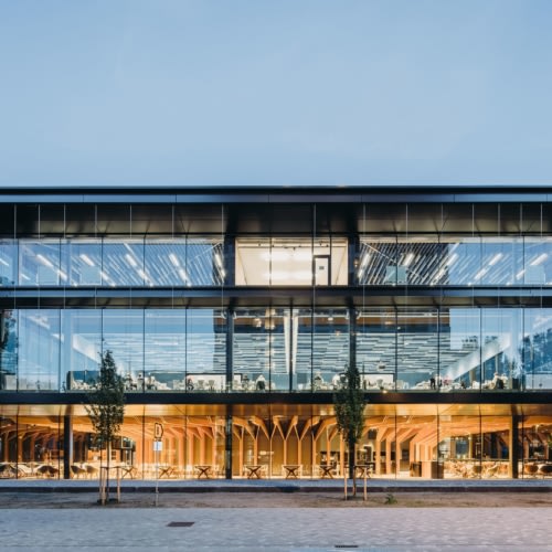 recent TU Delft – Echo Energy-Generating Interfaculty Teaching Building education design projects