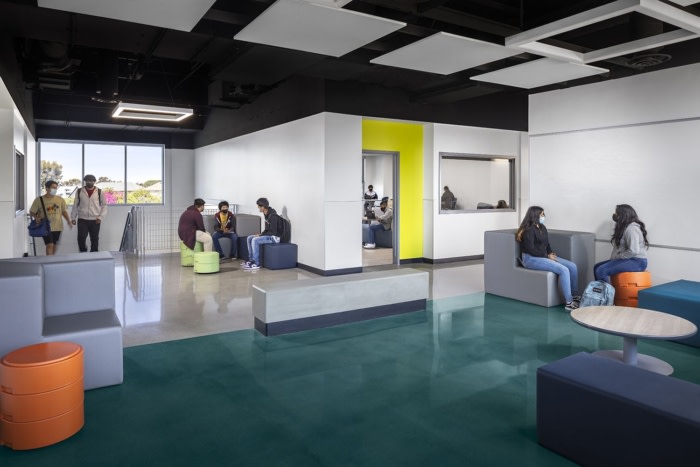 Logan Memorial Education Complex - Phase 1: K-8 - 0