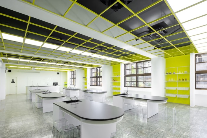 Guo-Hua Junior High School - Uni-LAB - 0