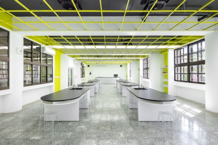 Guo-Hua Junior High School - Uni-LAB - 0