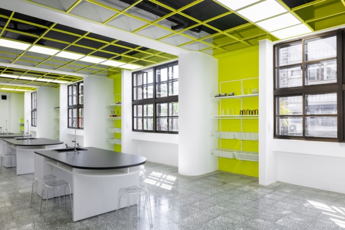 Guo-Hua Junior High School - Uni-LAB - 0