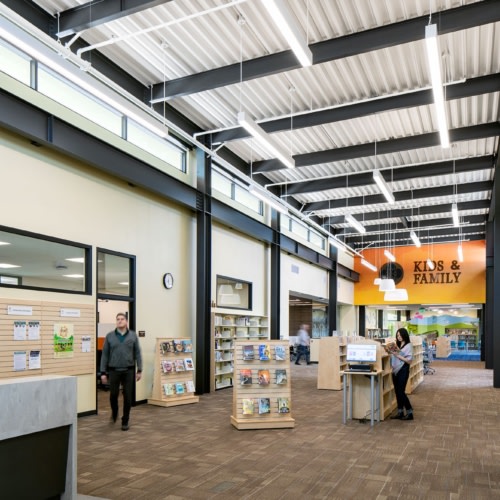 Lakeside Community Library