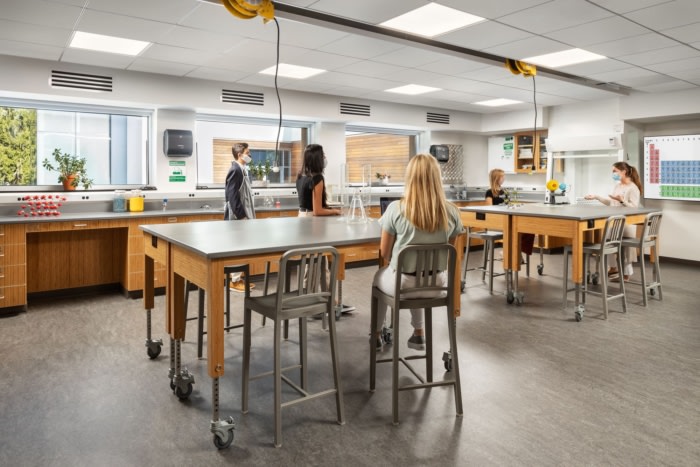 The Hun School of Princeton - DAYLO STEM Center and Breen Performing Arts Center - 0