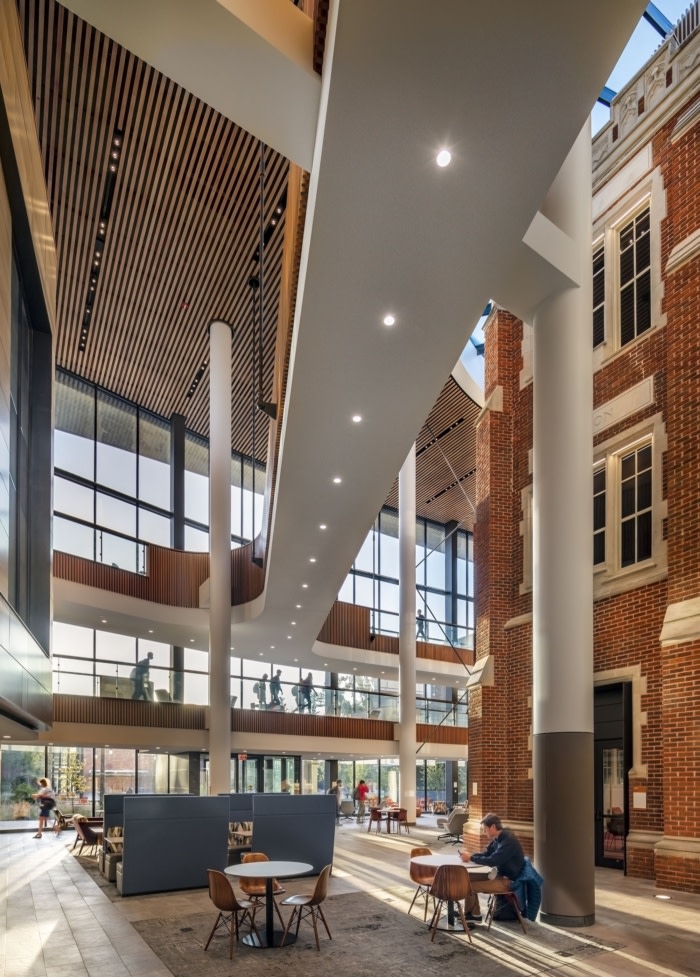 Grinnell College - Humanities and Social Studies Center - 0