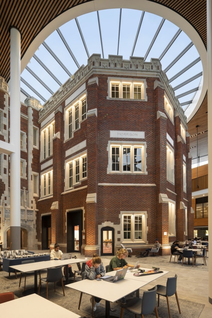 Grinnell College - Humanities and Social Studies Center - 0