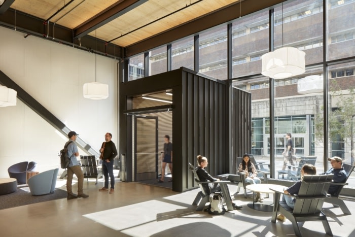 University of Washington - Health Sciences Education Building - 0