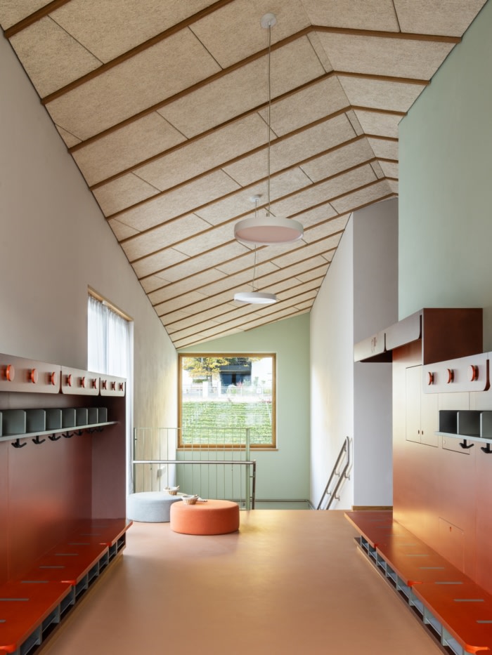Tartan School - 0