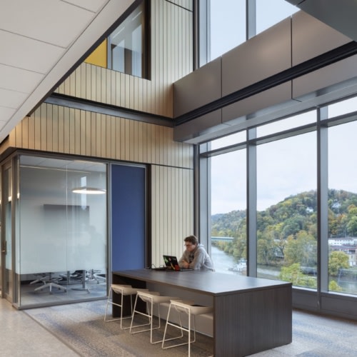 West Virginia University - Reynolds Hall, John Chambers College of Business and Economics