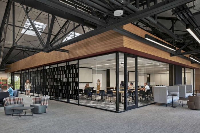 Western Kentucky University - The Commons at Helm Library - 0