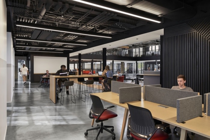 Western Kentucky University - The Commons at Helm Library - 0