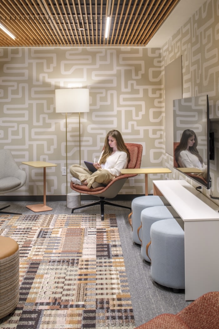 University of Texas at Austin - Kinsolving Dormitory Student Lounges - 0