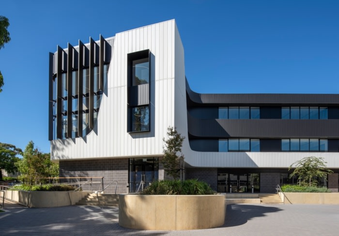 Glenunga International High School Learning Building & Gymnasium - 0