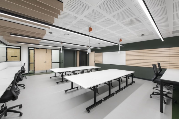 University of South Australia (UniSA) - Defence + Space Research Facility - 0