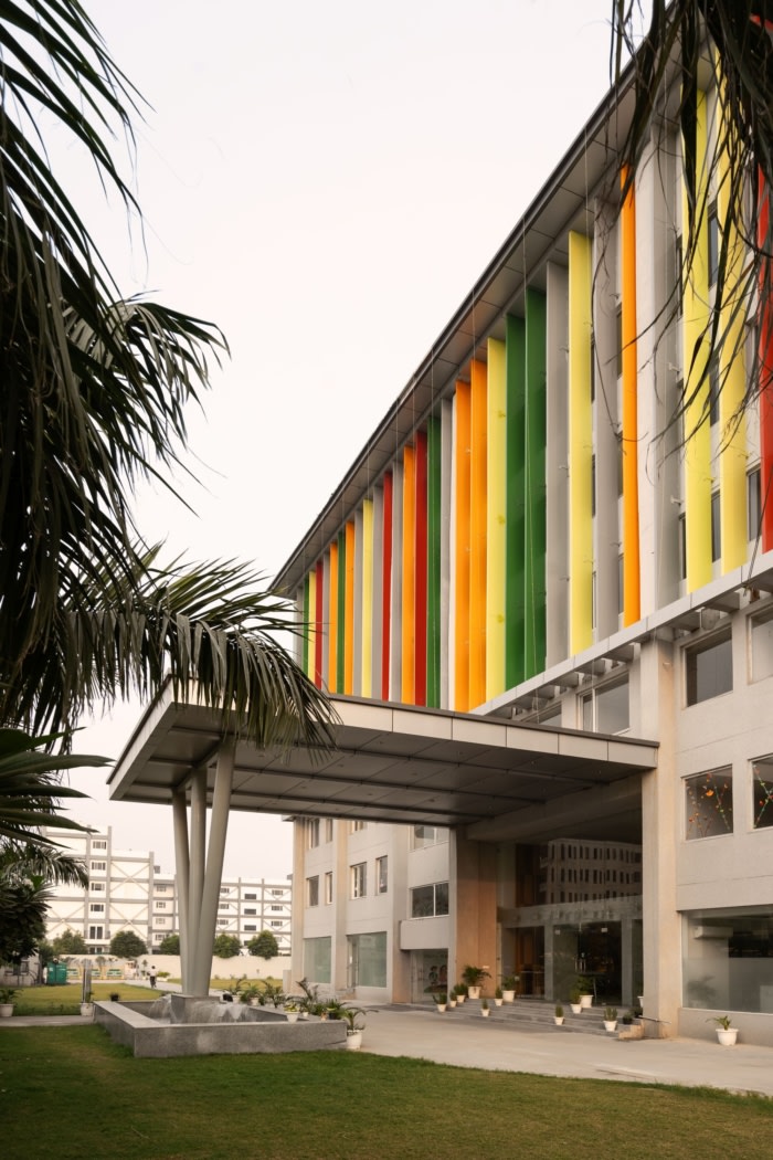 Delhi World Public School - Noida Junior School - 0