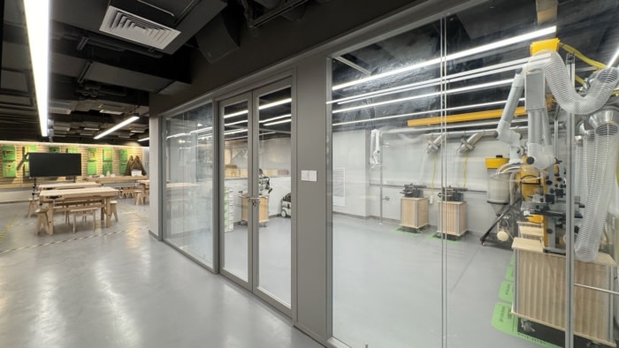 Shanghai High School International Division - Creative Center - 0