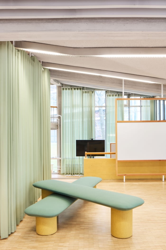 University of Stuttgart - Aquarium Learning Space - 0
