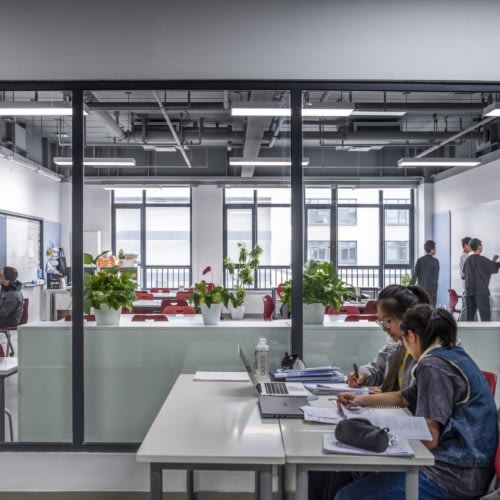 Beijing Navigation School (BNDS Flagship Campus)