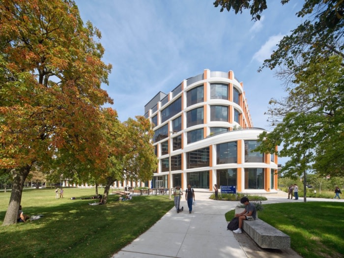 University of Illinois Chicago - Computer Design, Research, and Learning Center - 0