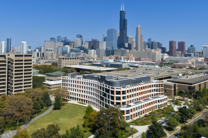 University of Illinois Chicago - Computer Design, Research, and Learning Center - 0