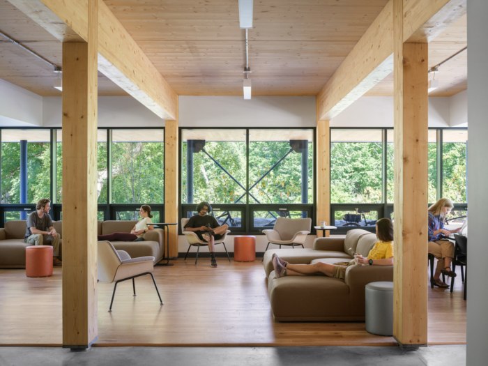 Massivhaus at the College of the Atlantic - Student Housing - 0