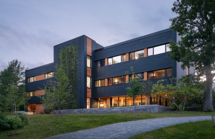 Massivhaus at the College of the Atlantic - Student Housing - 0